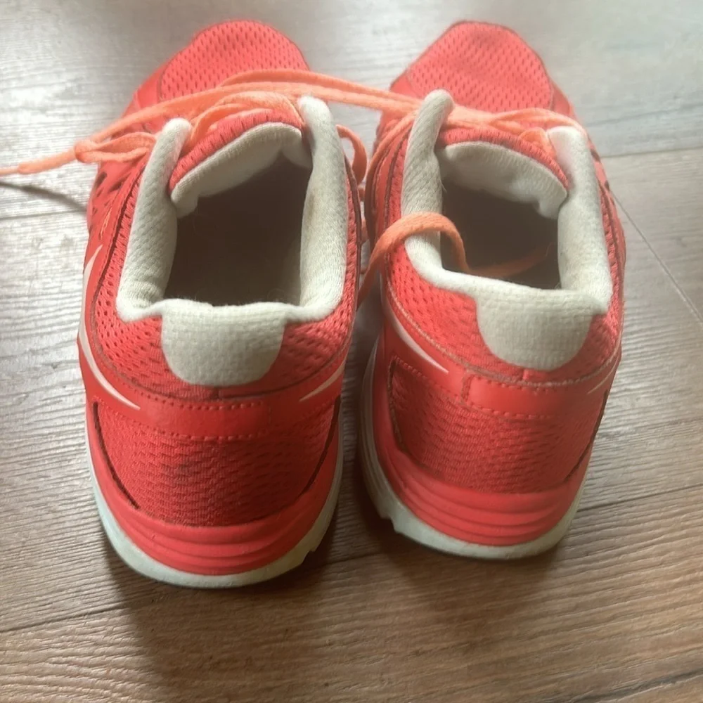 Nike Dual fusion Run 2 !! Size 9